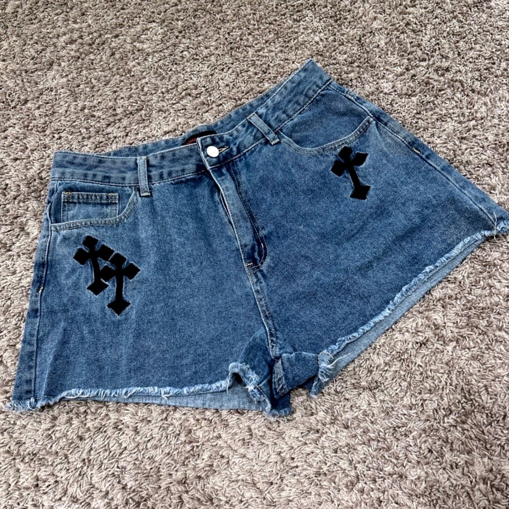 Romwe Womens XL Blue Denim Shorts Gothic Cross Embroidered Raw Hem rz230417928